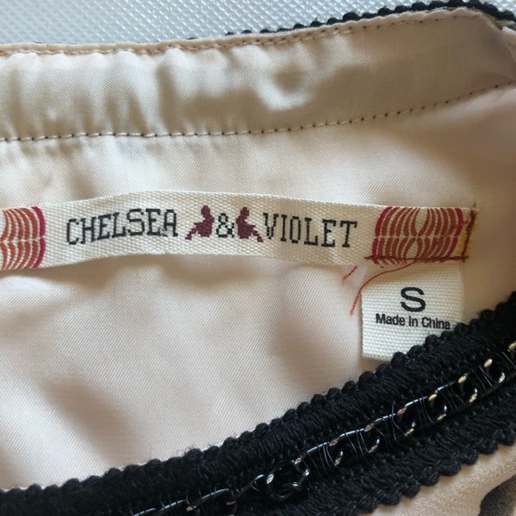 Chelsea & Violet Butterfly Bell Sleeve Blouse - Picture 4 of 10